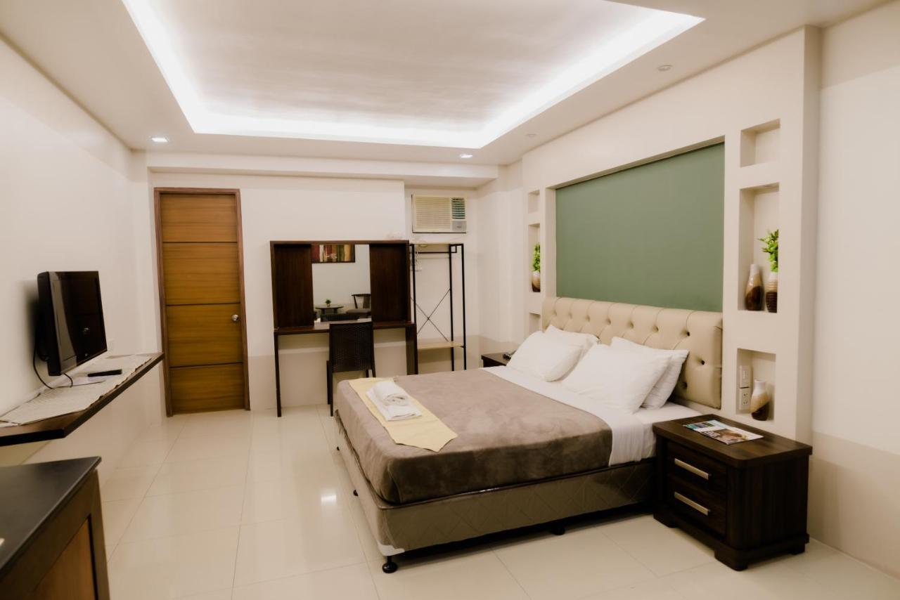 The Horizon Suites And Arcade General Santos City Esterno foto